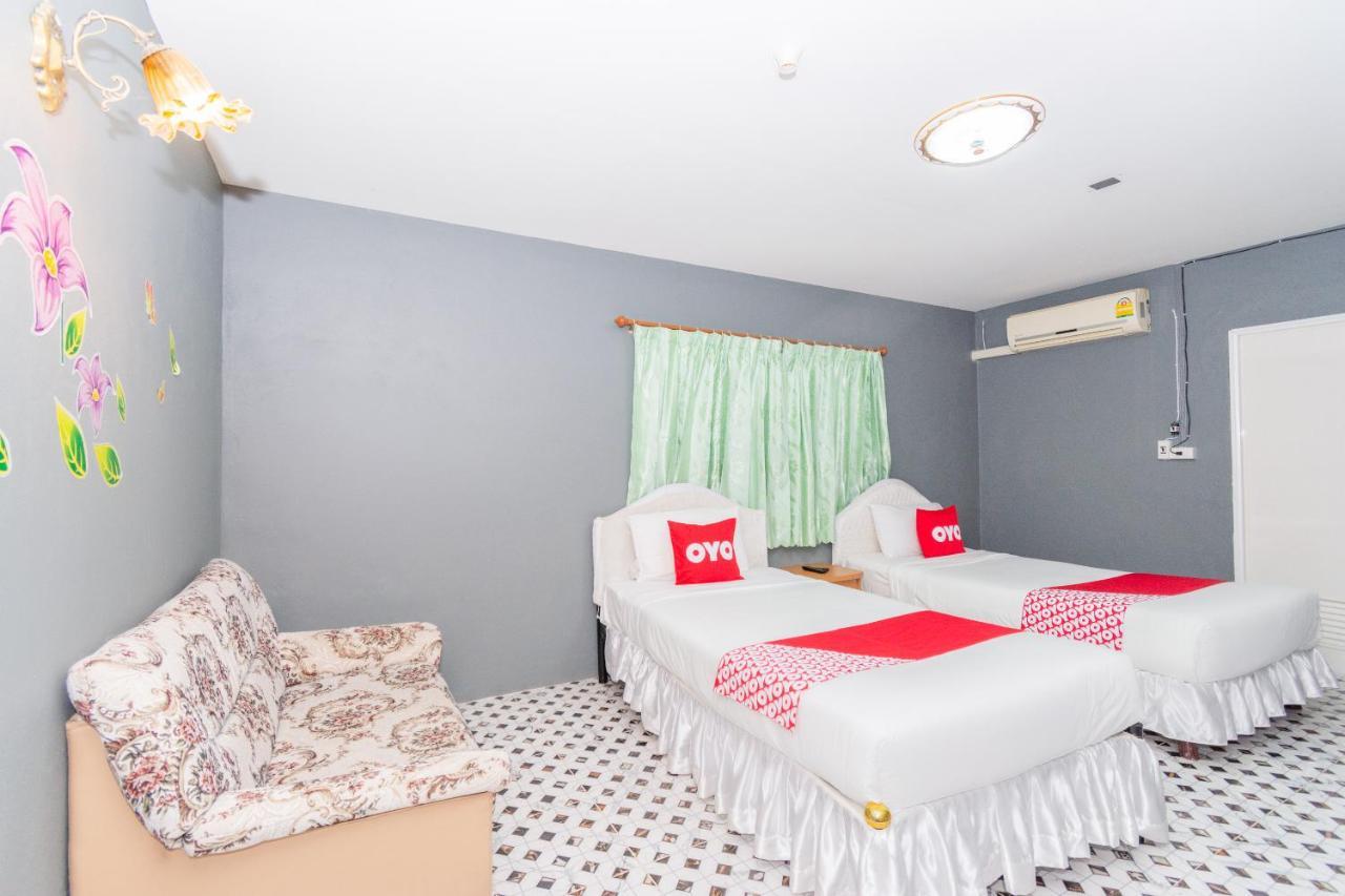 Oyo 712 Baandin Resort Phetchaburi Eksteriør billede
