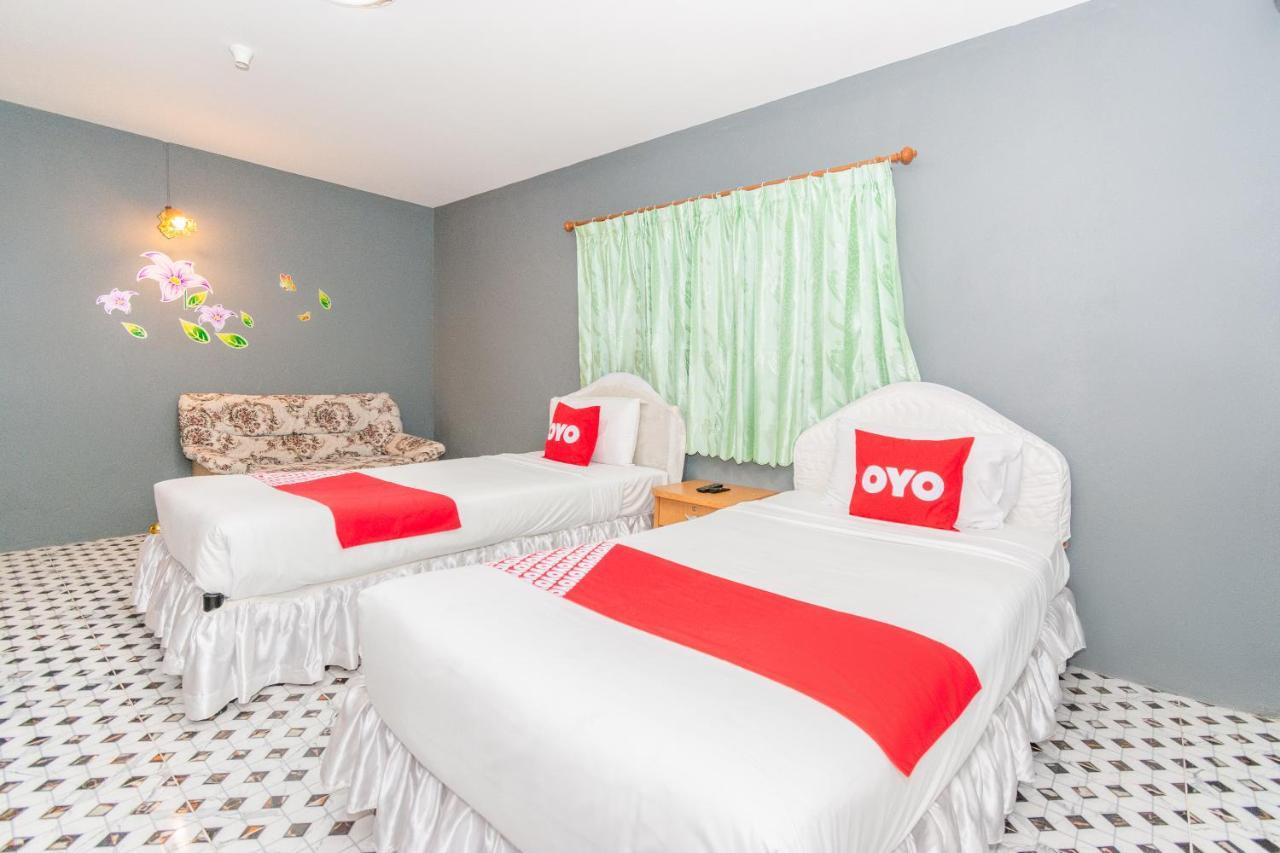 Oyo 712 Baandin Resort Phetchaburi Eksteriør billede