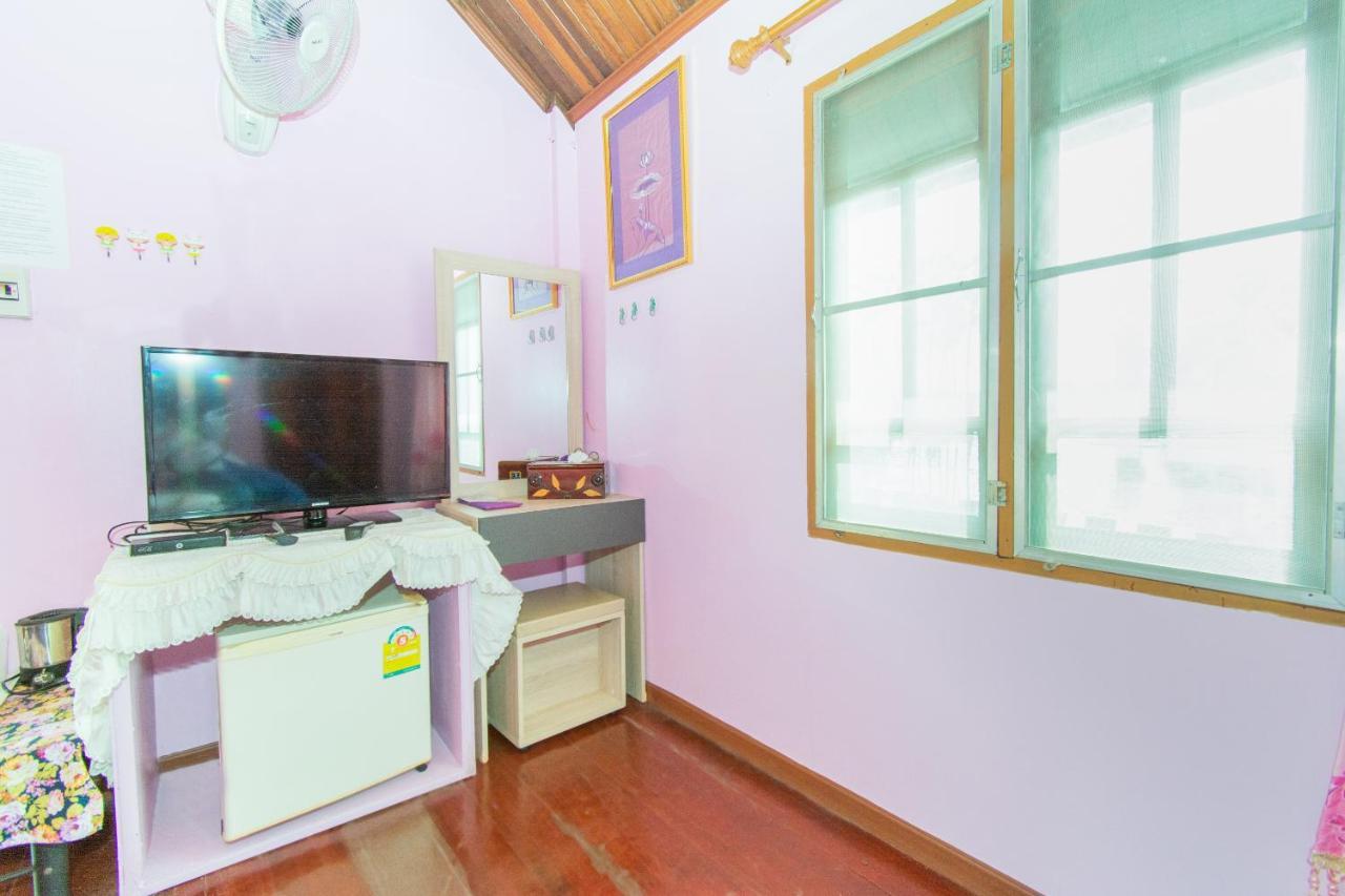 Oyo 712 Baandin Resort Phetchaburi Eksteriør billede